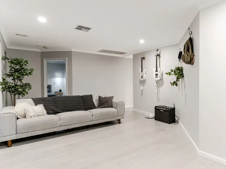 Seventh view of Homely house listing, 6 Investigator Drive, Waikiki WA 6169