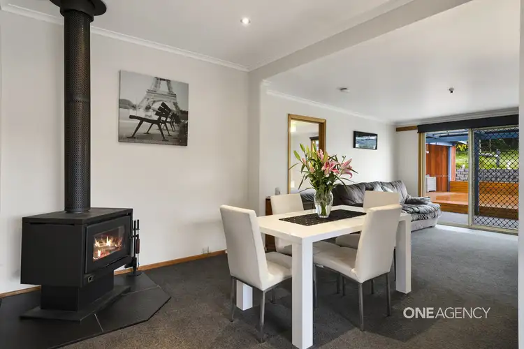 4 Sampson Street, Hillcrest TAS 7320