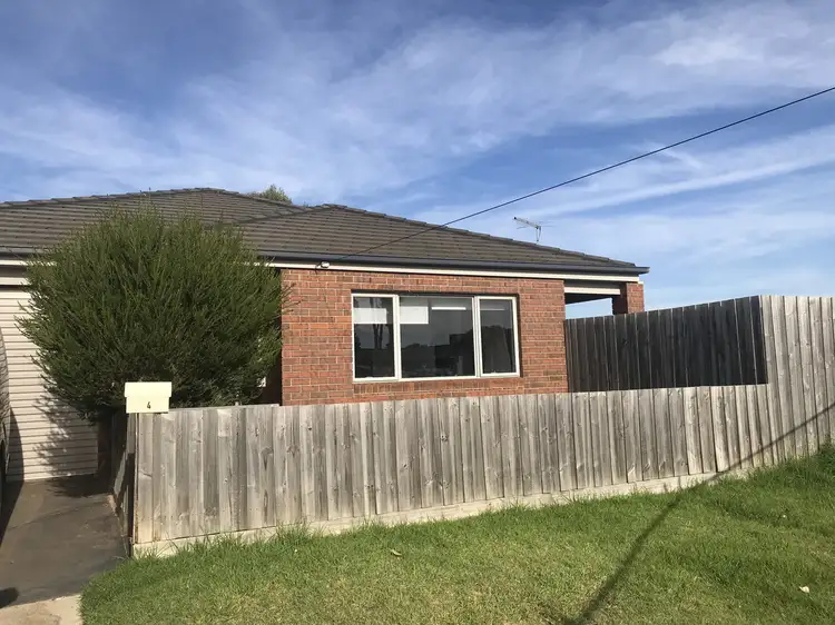 4 Hardy Street