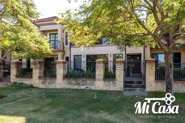 65 Waterway Cr, Ascot WA 6104