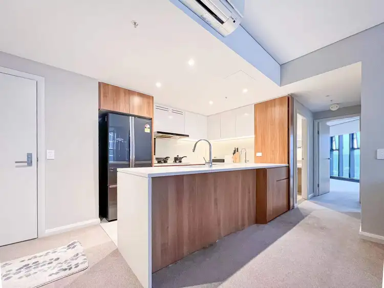 2 Waterways Street