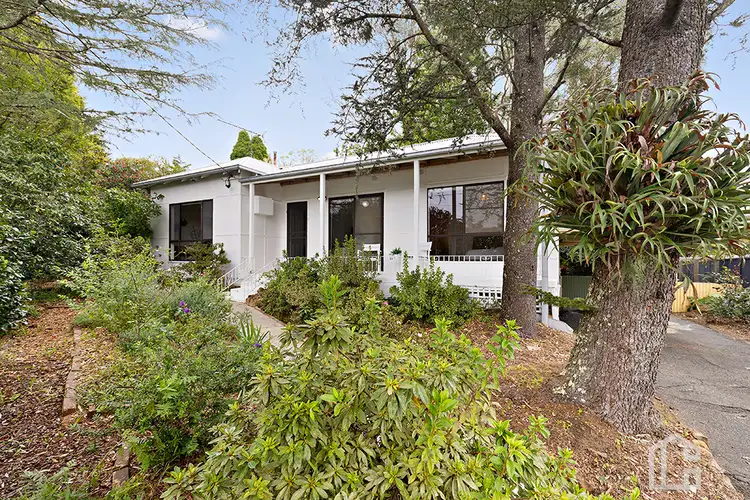 6 Birdwood Parade, Hazelbrook NSW 2779