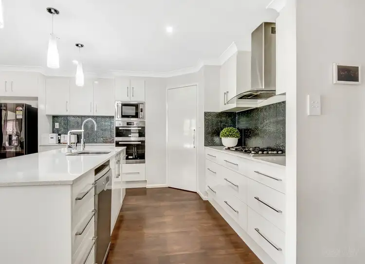 Sixth view of Homely house listing, 2 Bernard Court, Highfields QLD 4352