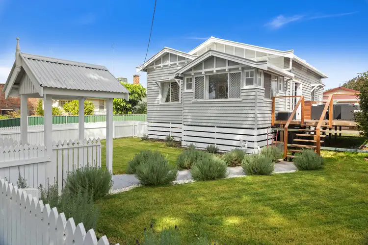 214 Russell Street, Newtown QLD 4350