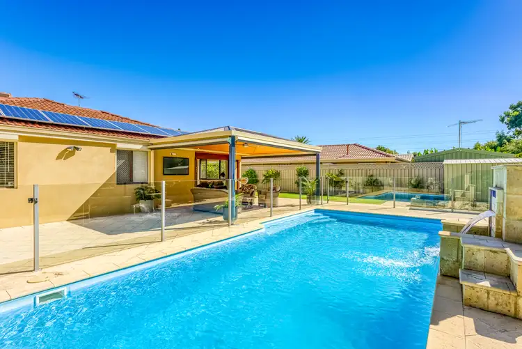 Sixth view of Homely house listing, 32 Merrifield Circle, Leeming WA 6149