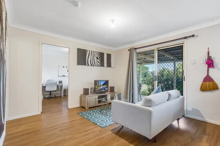 Fifth view of Homely house listing, 6 Oak Court, Kallangur QLD 4503