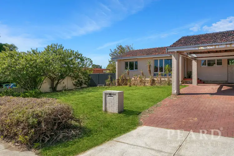 10 Harford Way, Girrawheen WA 6064