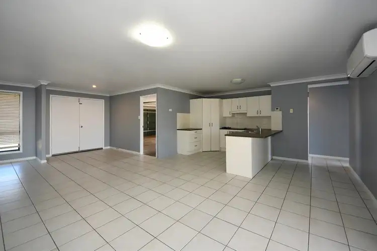 Fifth view of Homely house listing, 2 Louise Court, Gracemere QLD 4702
