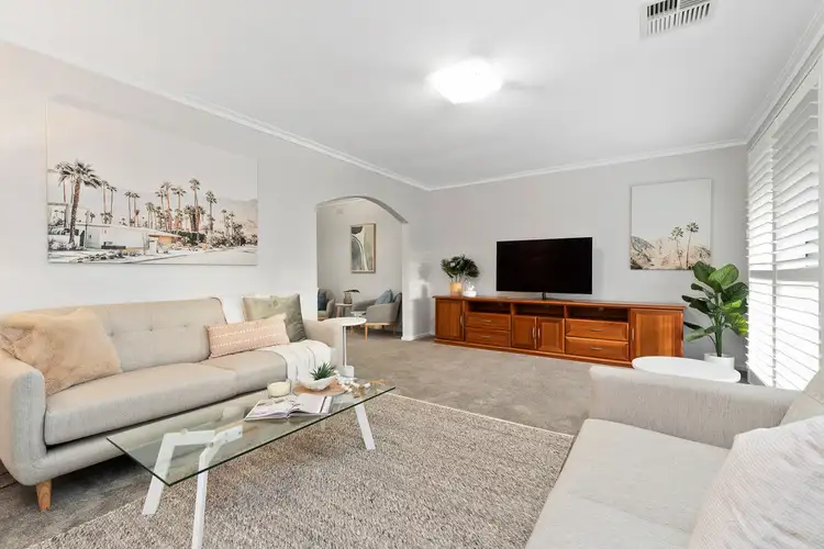 Fifth view of Homely house listing, 10 Prince Crescent, Seaford VIC 3198