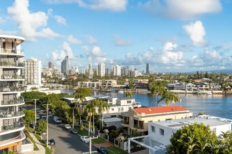 708/256 Stanhill Drive, Chevron Island QLD 4217