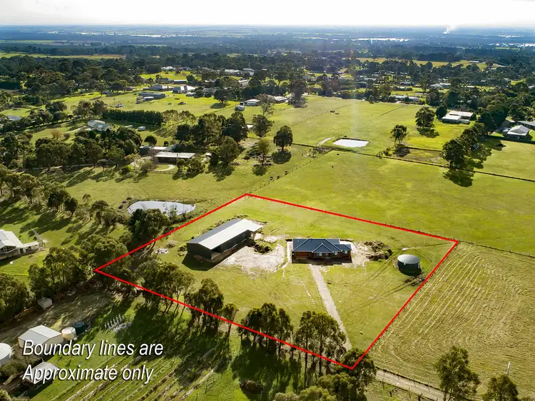 218 Seaspray Road, Longford VIC 3851