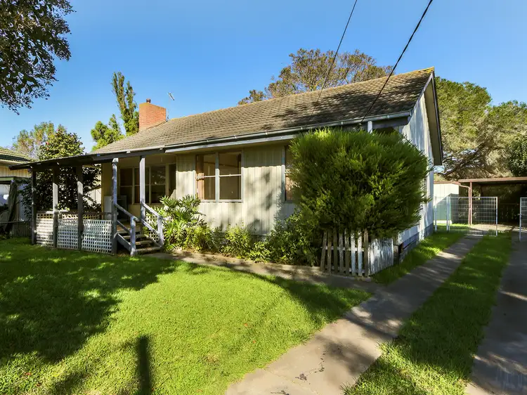 18 Hyland Court, Sale VIC 3850
