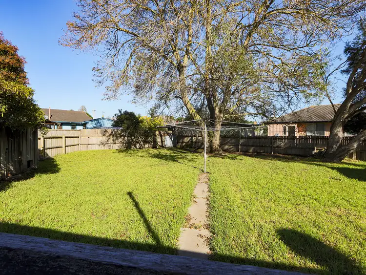 Second view of Homely house listing, 18 Hyland Court, Sale VIC 3850