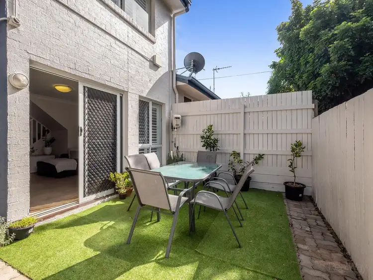 Sixth view of Homely unit listing, 2/90 North Street, North Toowoomba QLD 4350