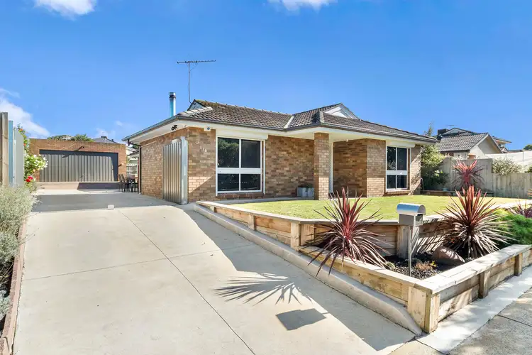 111 Lyrebird Drive