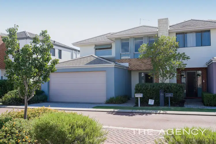 16/18 Deanmore Bend, Hammond Park WA 6164