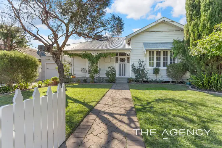 Second view of Homely house listing, 10 Holmesdale Road, Woodbridge WA 6056