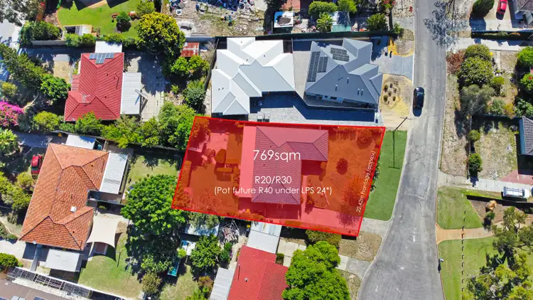 Second view of Homely house listing, 5 Simons Court, Langford WA 6147