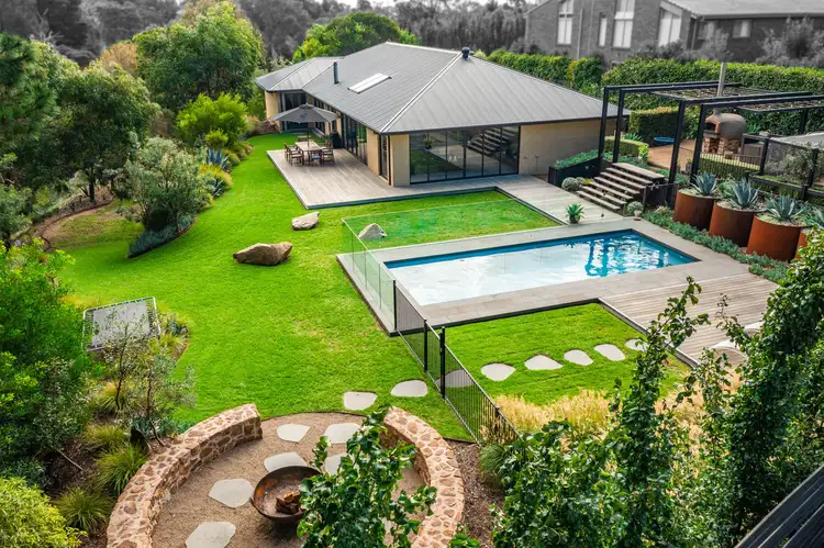 14a Brian Court, Mount Eliza VIC 3930