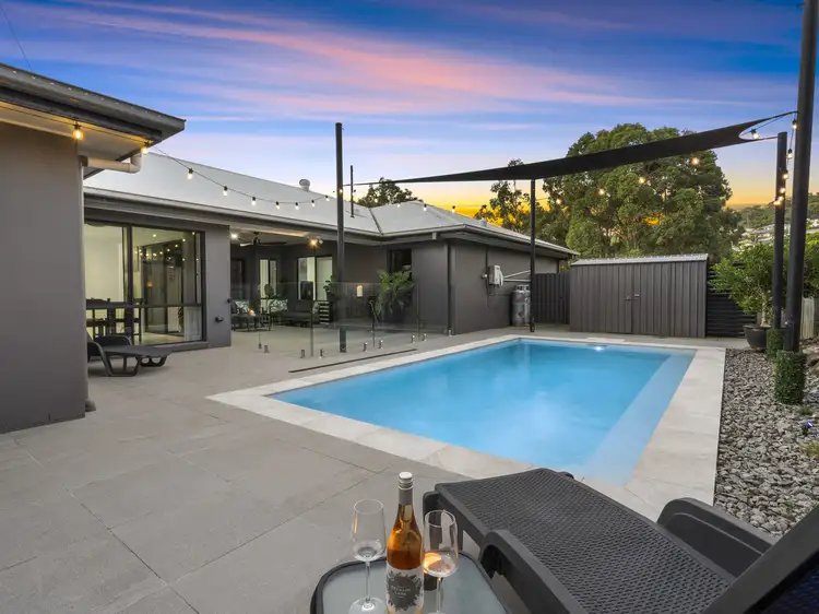 37 Carmarthen Circuit, Pacific Pines QLD 4211