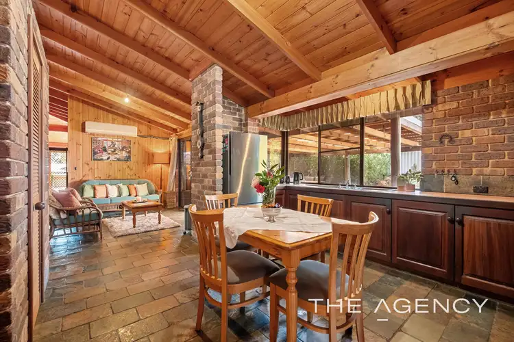 5 Hilltop Close, Mahogany Creek WA 6072