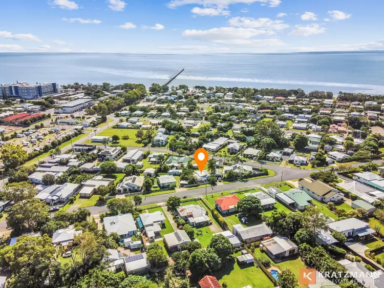 28 Kent Street, Urangan QLD 4655