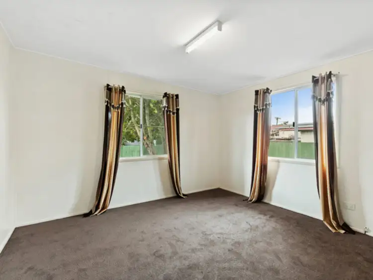 Fifth view of Homely house listing, 2/1a Wombyra Street, Newtown QLD 4350