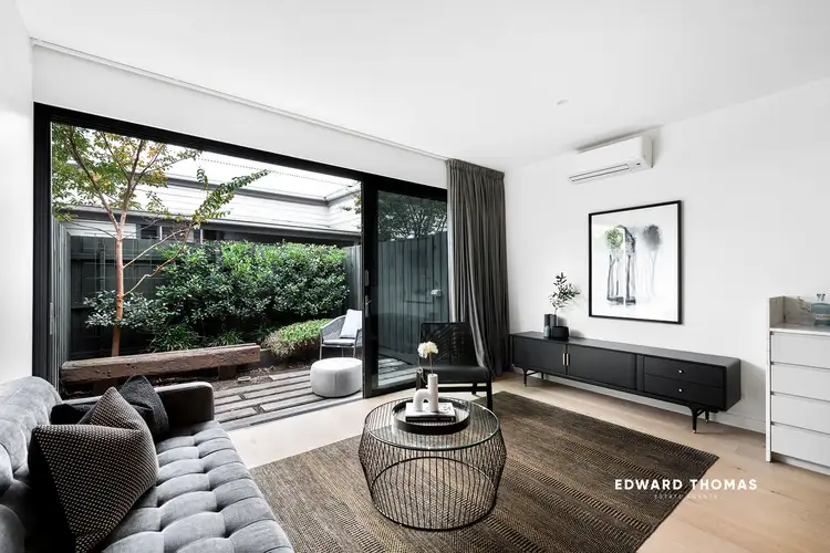 2/35 - 39 Barnett Street, Kensington VIC 3031