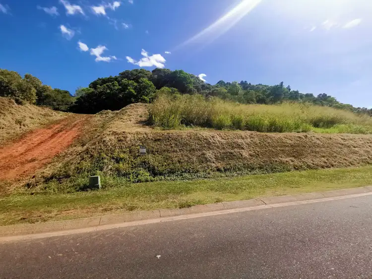 34 Sunbird Drive, Woree QLD 4868