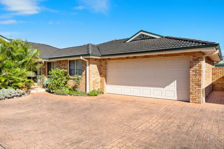 Main view of Homely villa listing, 3/32-34 Gwendolen Avenue, Umina Beach NSW 2257