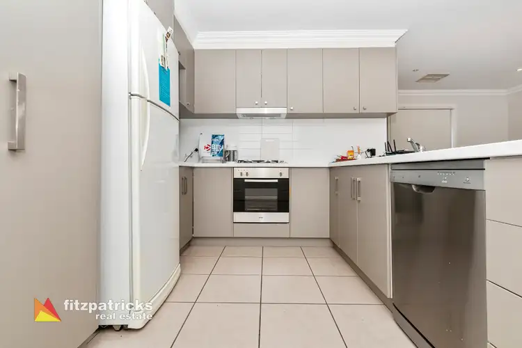 Fifth view of Homely villa listing, 8/3 Bogong Crescent, Tatton NSW 2650