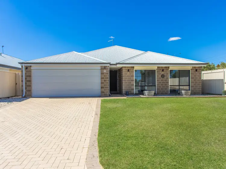 32 Sellafield Bend, Waikiki WA 6169