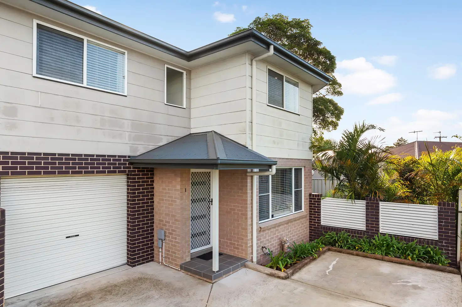 Main view of Homely townhouse listing, 1/23 Nile Street, Mayfield NSW 2304