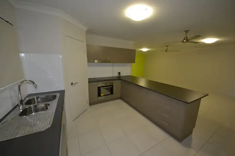 Sixth view of Homely unit listing, 2/4 Mallet Close, Gracemere QLD 4702