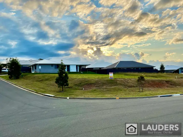 1 Ondaroo Crest, Old Bar NSW 2430