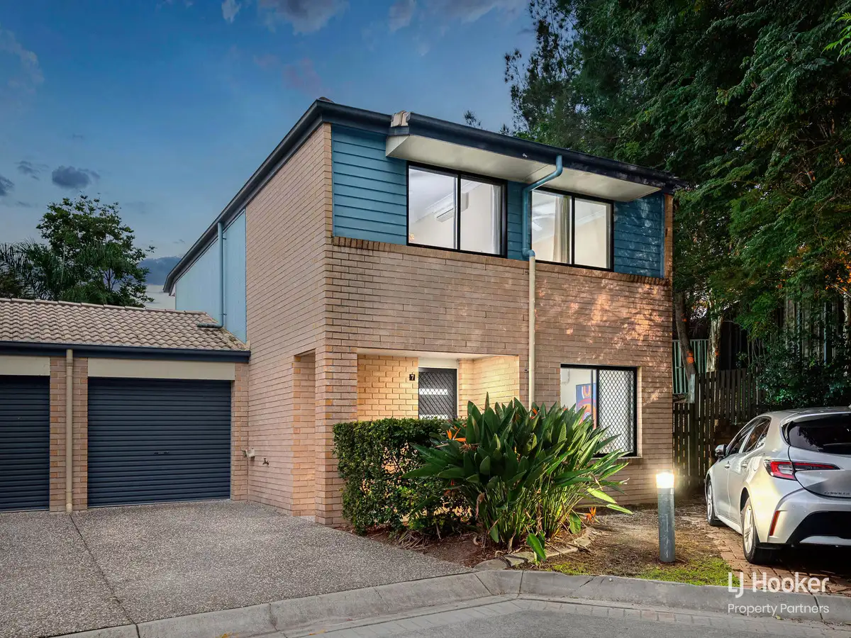 Main view of Homely townhouse listing, 7/20 Calonne Street, Upper Mount Gravatt QLD 4122