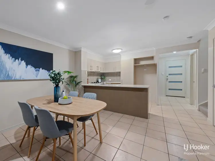 Second view of Homely townhouse listing, 7/20 Calonne Street, Upper Mount Gravatt QLD 4122