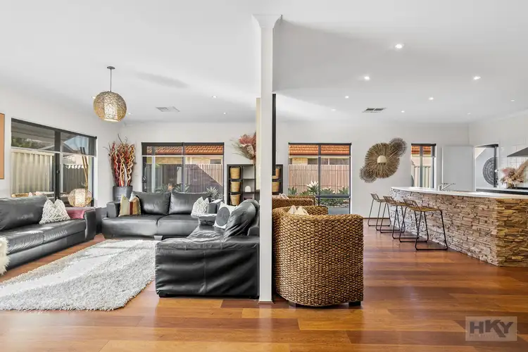 3 Travers Way, Aveley WA 6069