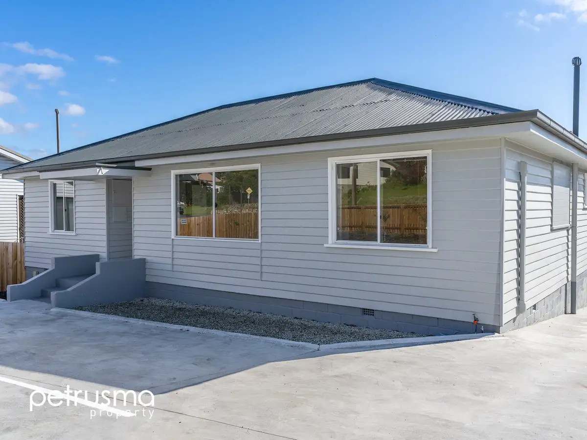Main view of Homely villa listing, 1/220 Cambridge Road, Warrane TAS 7018
