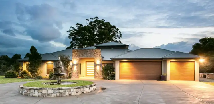 3 Meharry Court, Cabarlah QLD 4352
