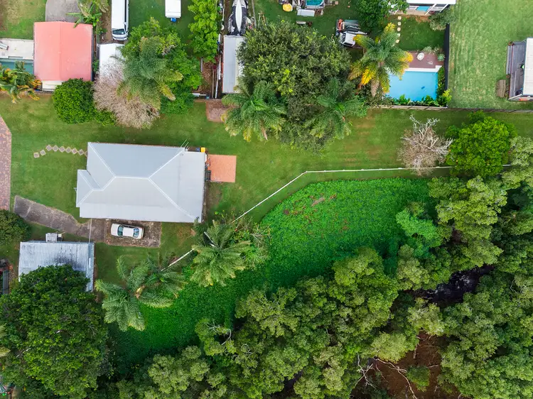 69A Palm Avenue, Shorncliffe QLD 4017
