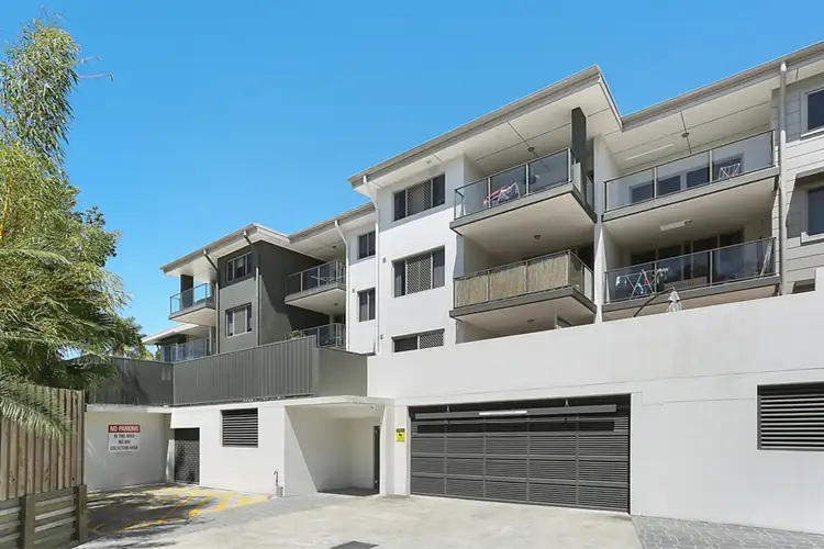 23/11 Riding Road, Hawthorne QLD 4171