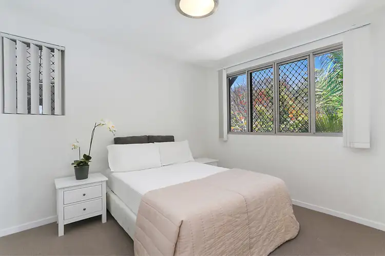 Fourth view of Homely unit listing, 23/11 Riding Road, Hawthorne QLD 4171