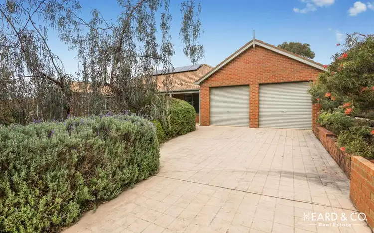 3 Vincent Drive, Kennington VIC 3550
