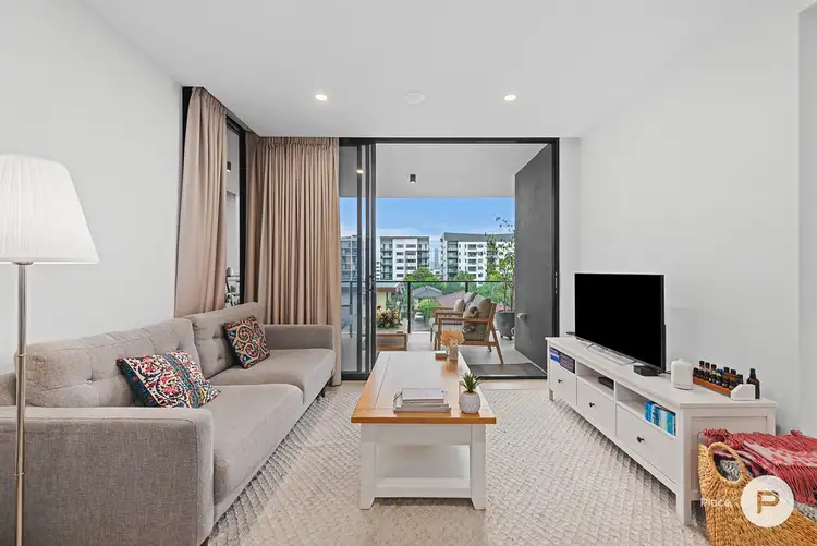 Fifth view of Homely apartment listing, 402/8 Zillah Street, Stones Corner QLD 4120