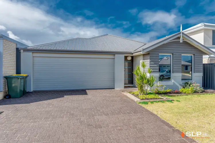 8 Gippsland Way, Banksia Grove WA 6031