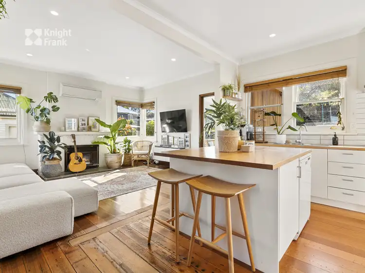 202 East Derwent Highway, Lindisfarne TAS 7015