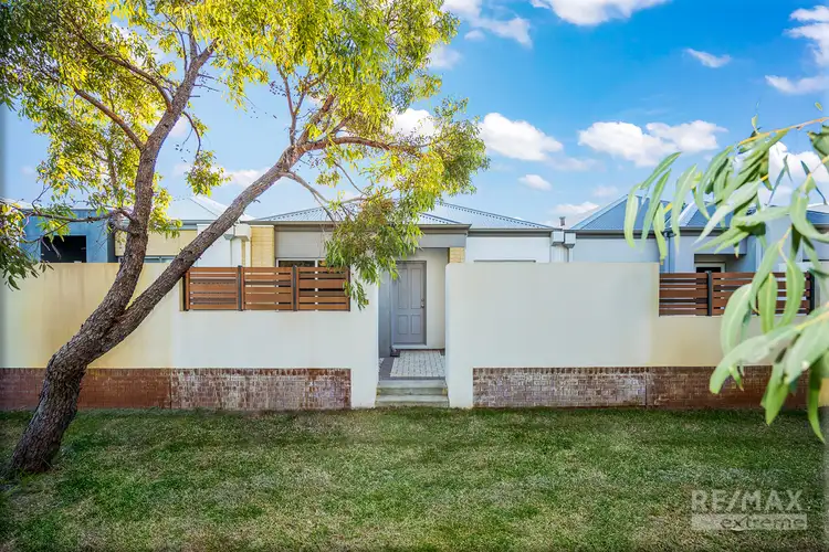 11 Agora Lane, Alkimos WA 6038