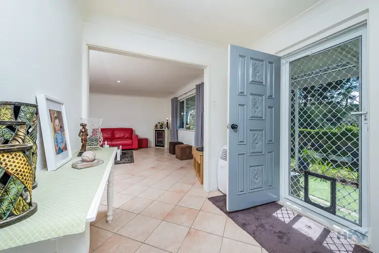 Fourth view of Homely house listing, 32 Wayeela Place, Woodridge WA 6041