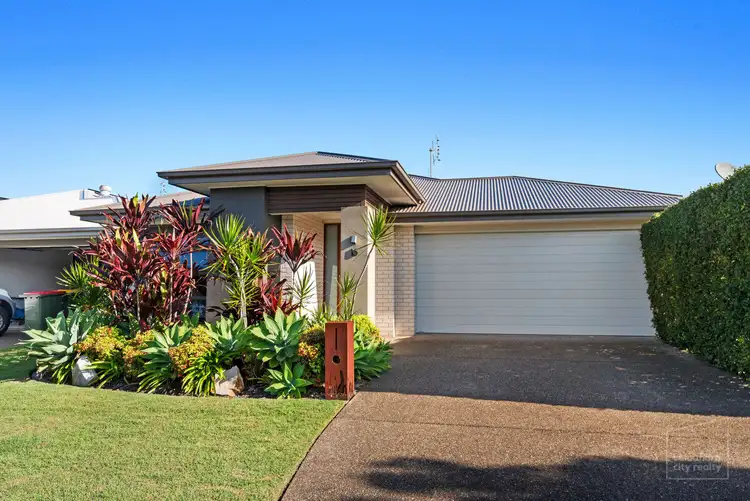 16 Apple Crescent, Caloundra West QLD 4551
